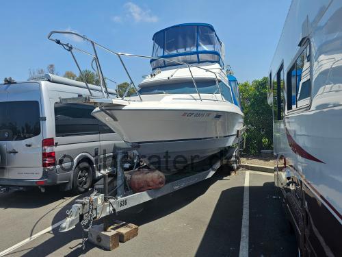 Bayliner 2556 Command Bridge technische daten